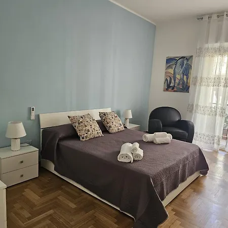 Apartment Rosy House *